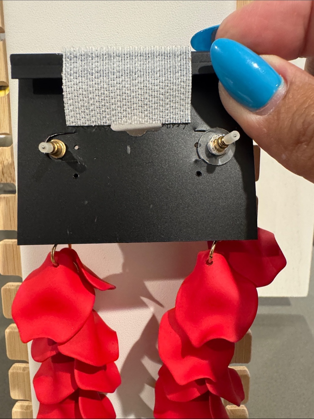 nOir Jewelry Red Layered Floral Drop Earrings with Gold Accents - Picture 3 of 4
